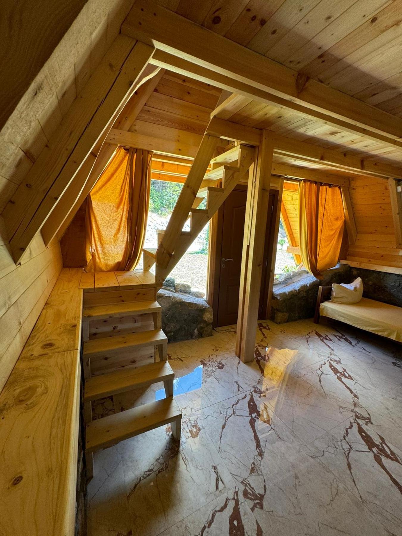 Gazela Bungalov 1 Мойковац Экстерьер фото
