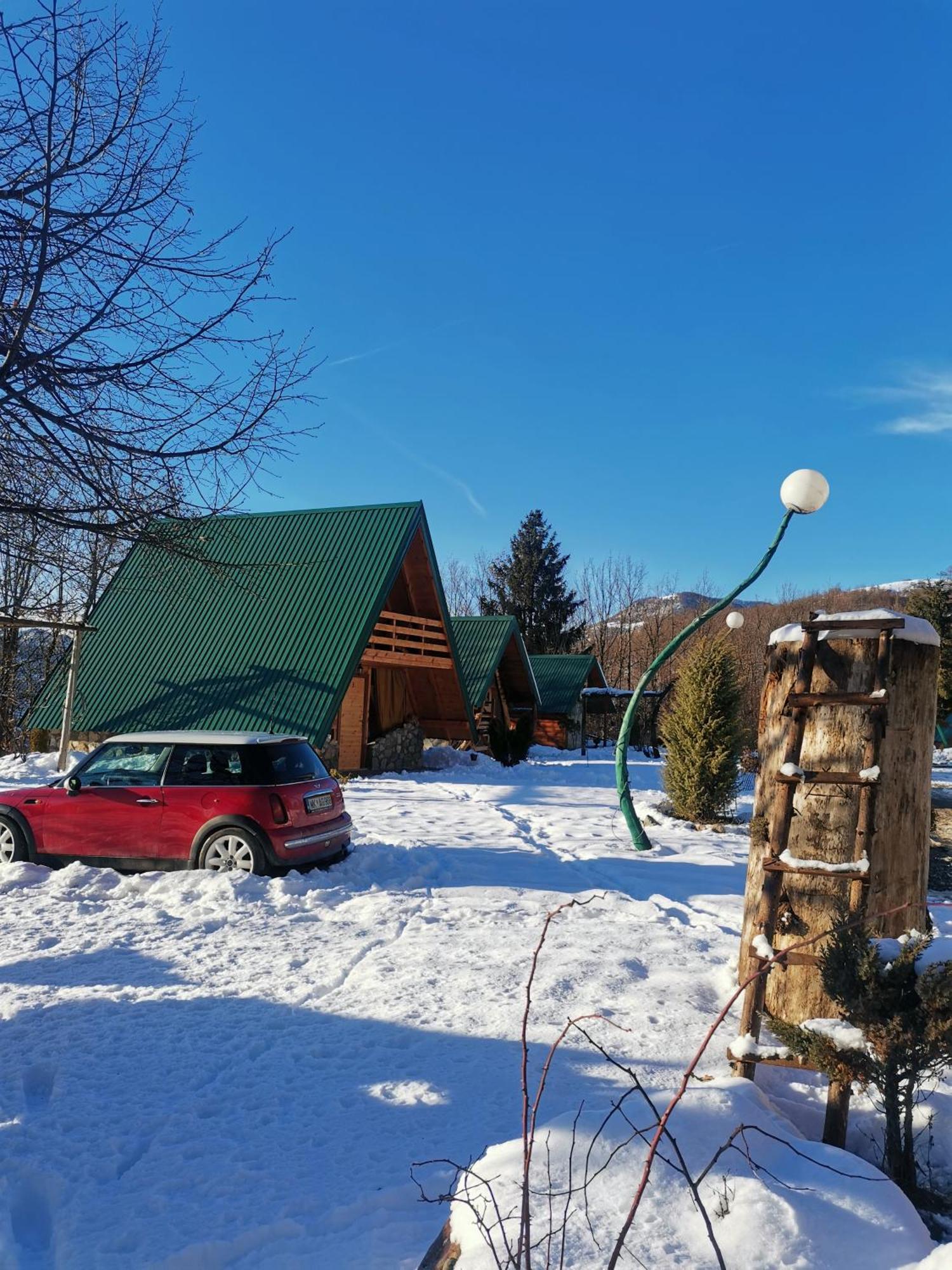 Gazela Bungalov 1 Мойковац Экстерьер фото